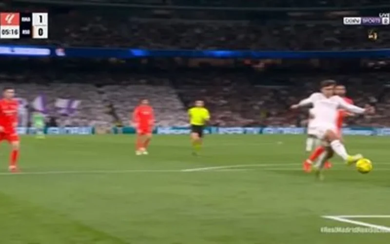 بثلاثية مدريدية.. ريال مدريد يحسم مواجهة ريال سوسيداد في الدوري الإسباني بنتيجة مثيرة